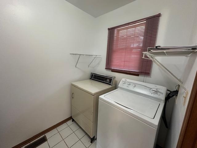 Building Photo - 21220 Silktree Cir