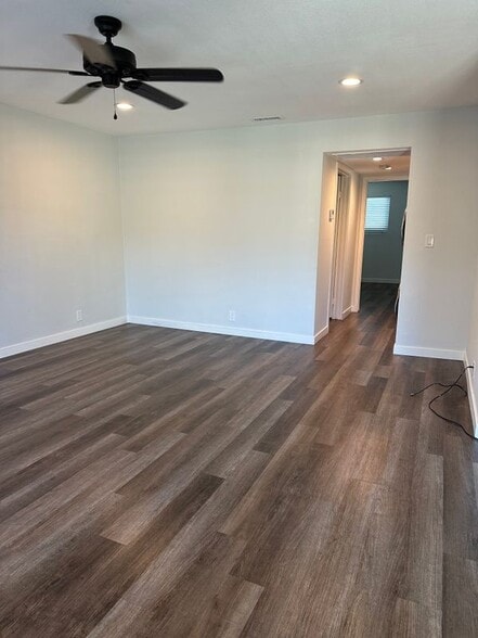 Building Photo - 5238 Hayter Ave