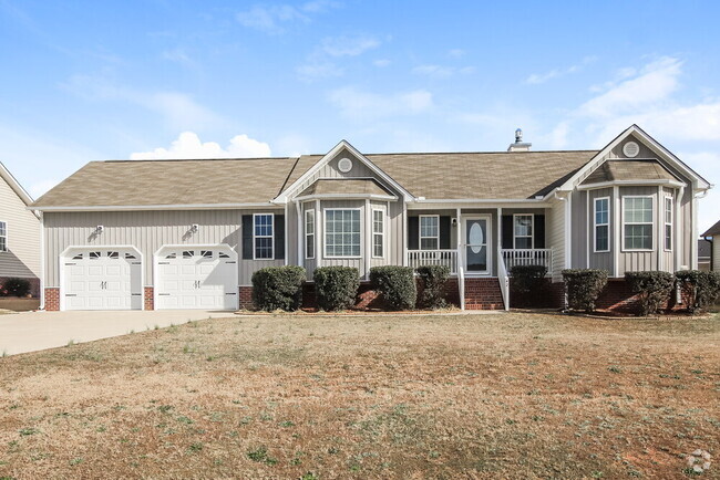 Building Photo - 42 Imperial Dr