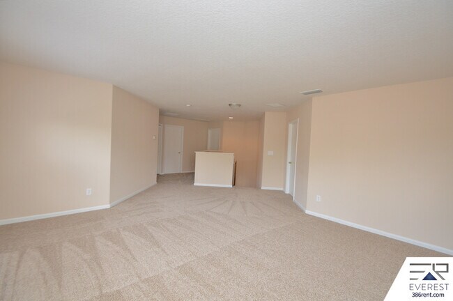 Building Photo - 38 Russo Dr