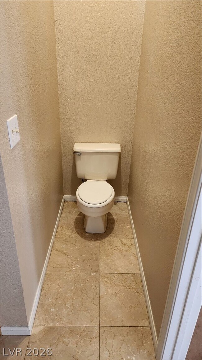 Building Photo - 5709 Spicewood Cir