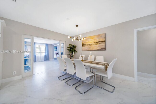 Building Photo - 241 Oceanic Ave