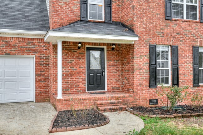 Building Photo - 4111 Eagle Nest Dr