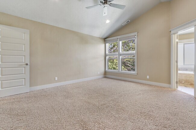 Building Photo - 4300 N Chapala Way