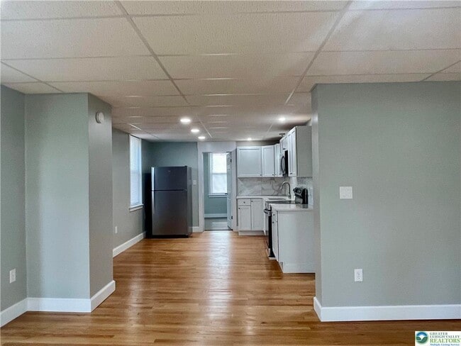 Building Photo - 1124 2nd St