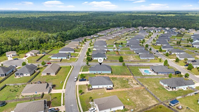 Building Photo - 809 Whispering Creek Ave