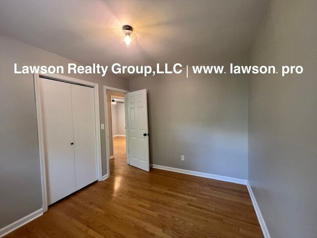 Building Photo - Updated Ranch in Glenvar with Garage and Bonus Room