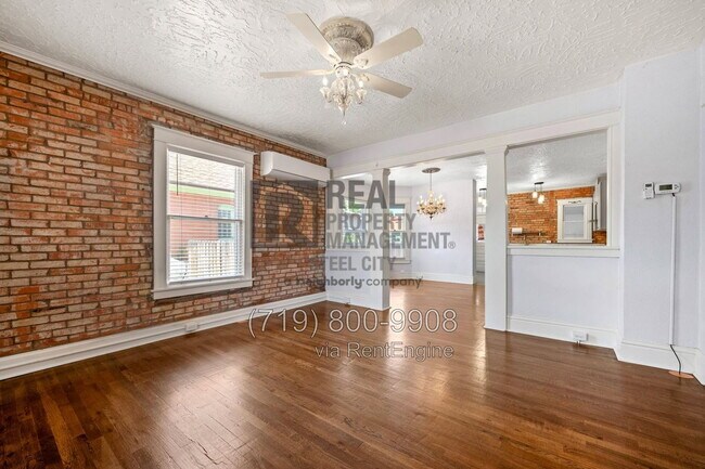 Building Photo - 121 Lake Ave