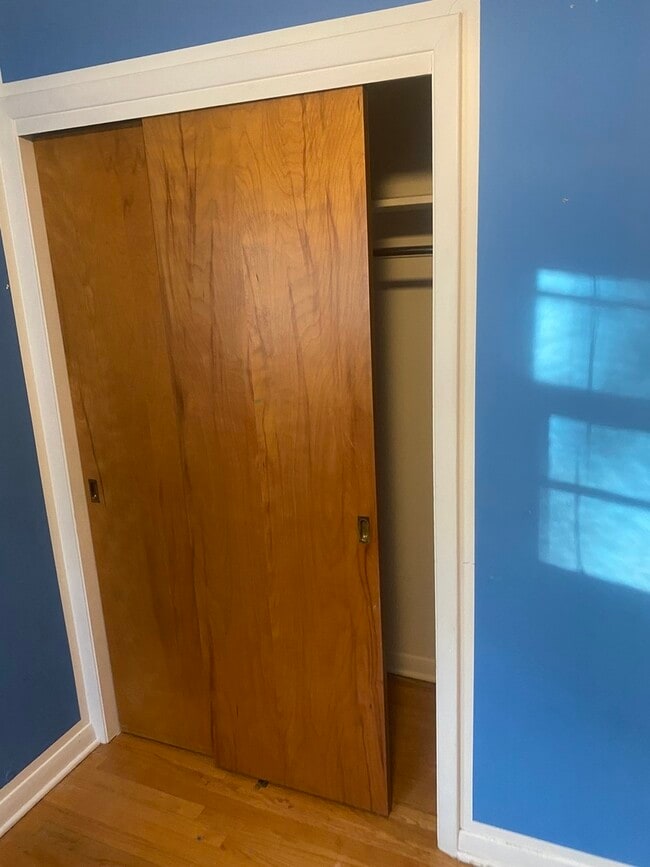 Building Photo - 156 Park Pl