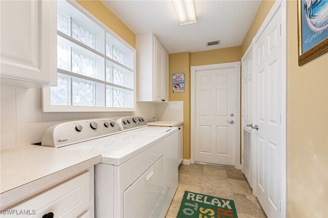 Building Photo - 28027 Dorado Dr