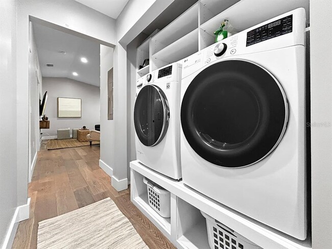 Building Photo - 2908 W San Rafael St