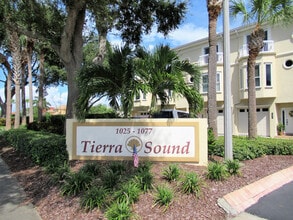 Building Photo - TIERRA VERDE - Updated Unfurn. Annual - 3 ...