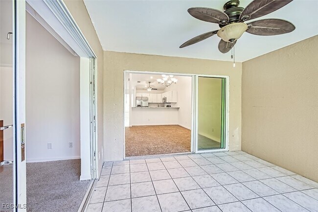 Building Photo - 16840 Sanibel Sunset Ct