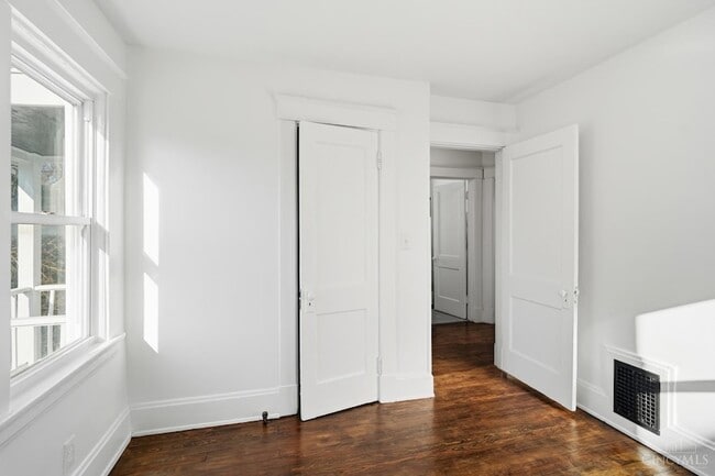 Building Photo - 3317 Bevis Ave