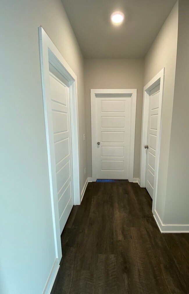Building Photo - Home for Rent in Weaver AL... Available to View Now!!!