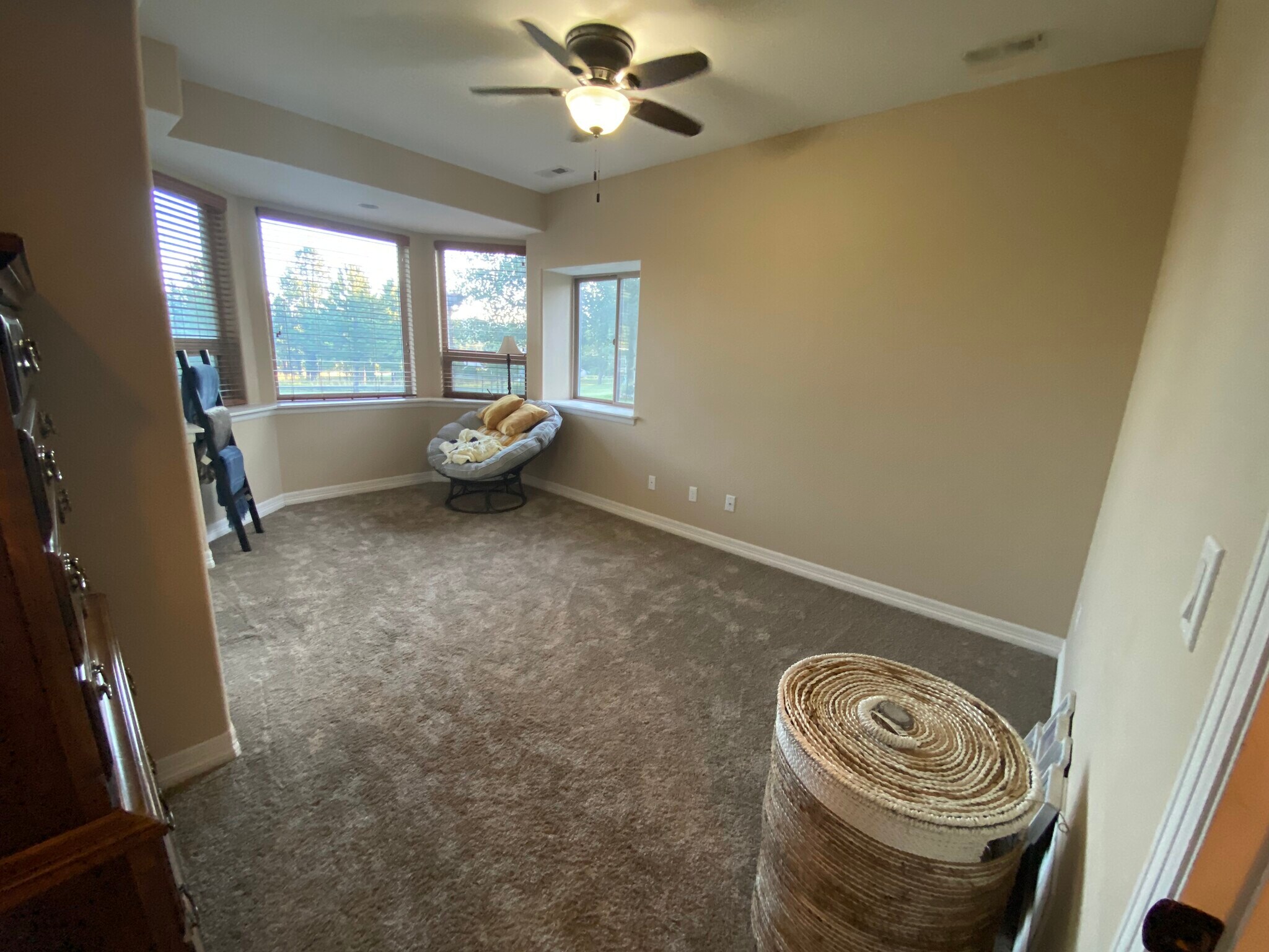 Building Photo - 220 Eagle Pines Dr