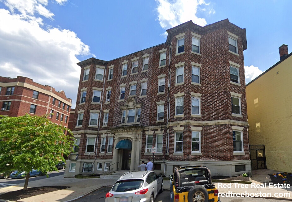 Building Photo - 1350 Commonwealth Ave