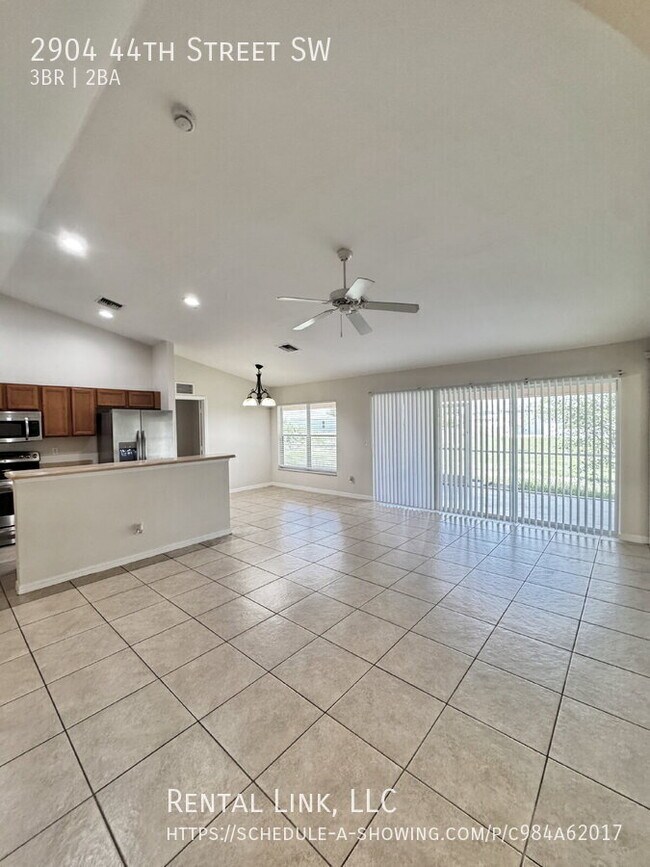 Building Photo - 2904 44th St SW