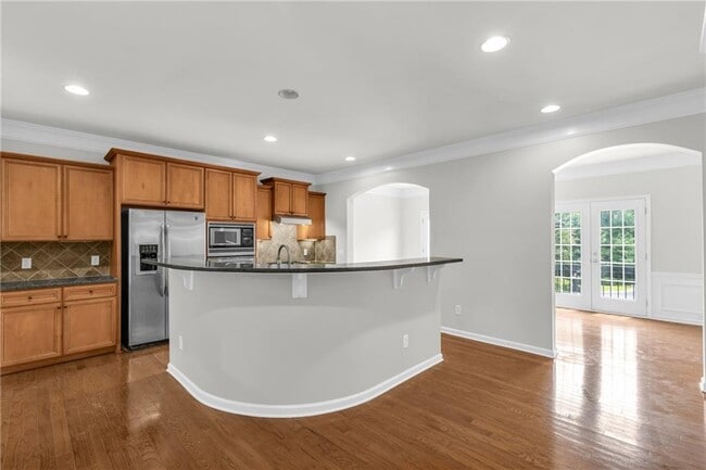 Building Photo - 10870 Brunson Dr