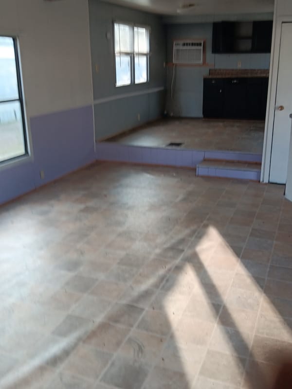 Building Photo - 100 Lunsford Cir