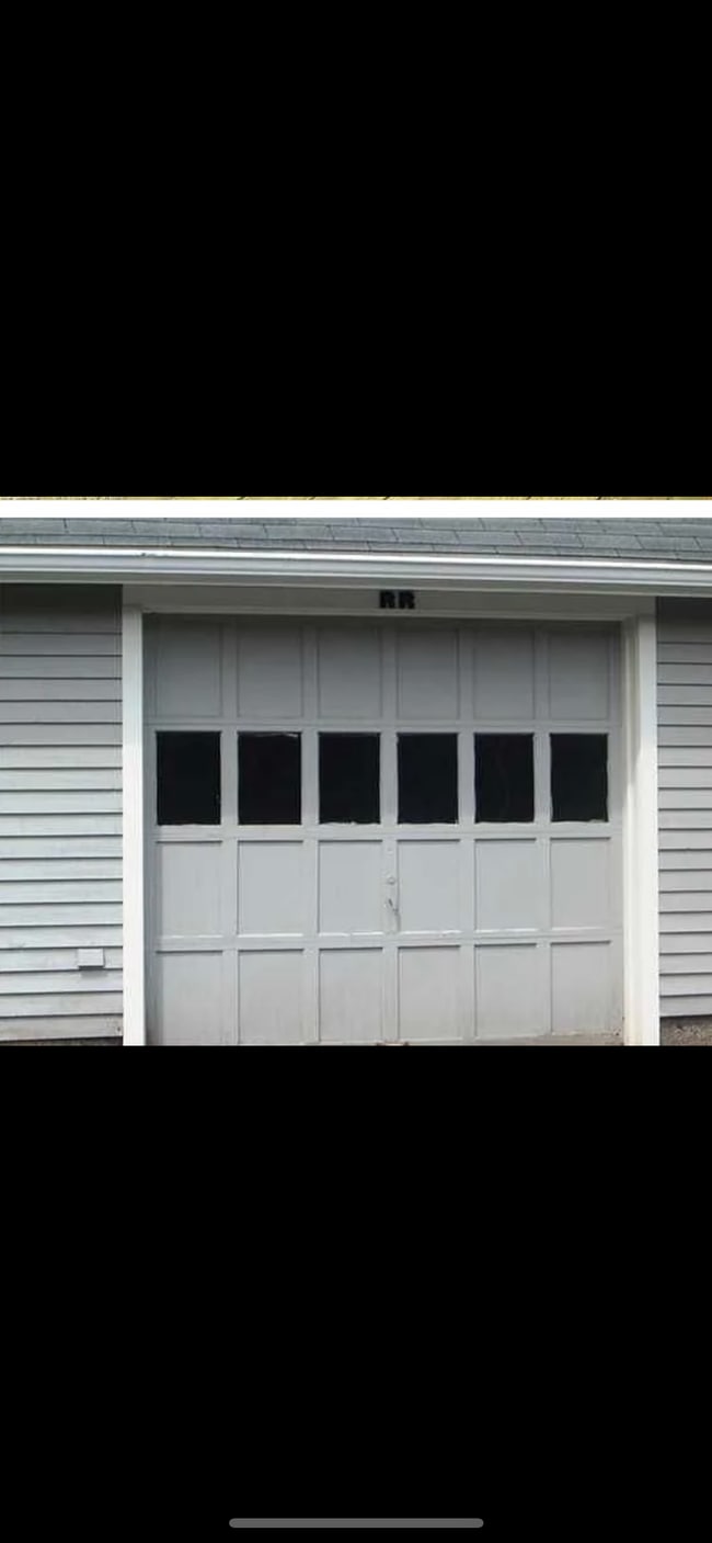 Building Photo - 116 Hilltop Dr