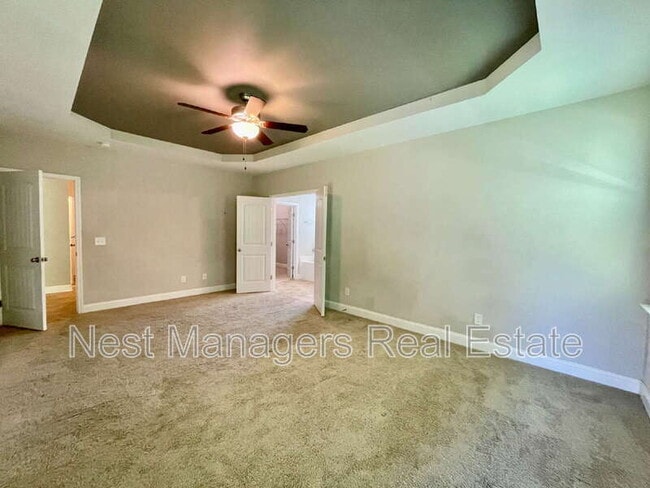 Building Photo - 208 Ladden Ln