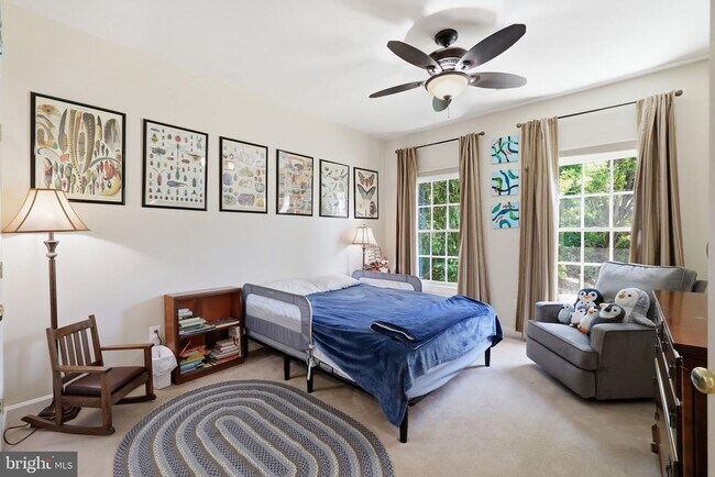 Building Photo - 5767 Bush Hill Dr