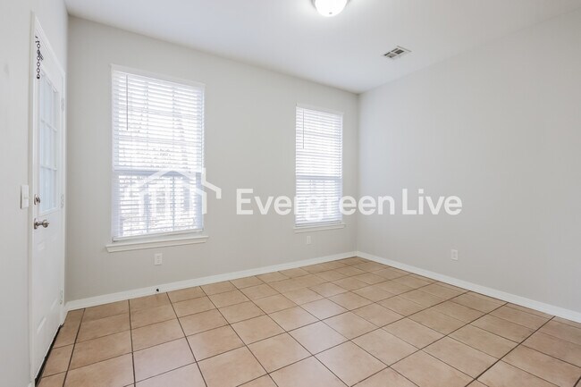 Building Photo - 50 Sunderland Dr