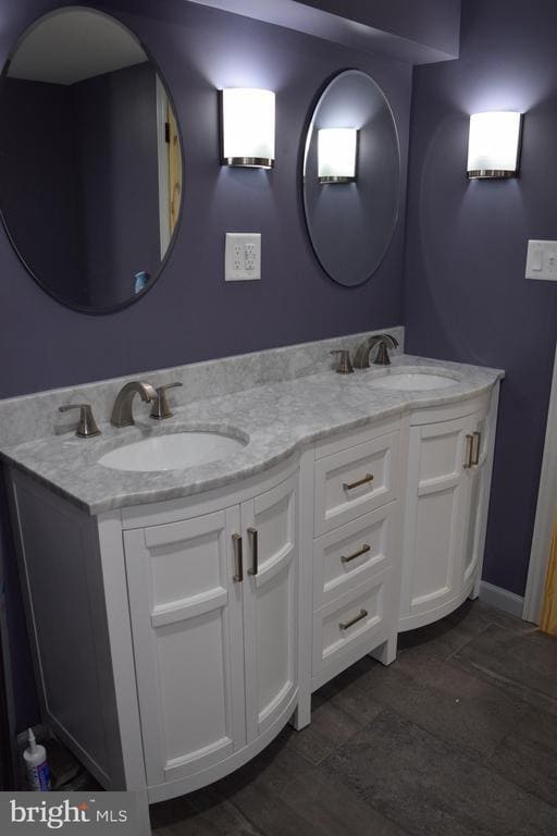 Building Photo - 999 Sunnyside Rd