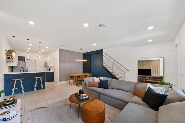 Building Photo - 5180 Eucalyptus Dr