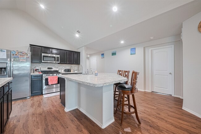 Building Photo - 21018 Whitehaven Bluff Trail