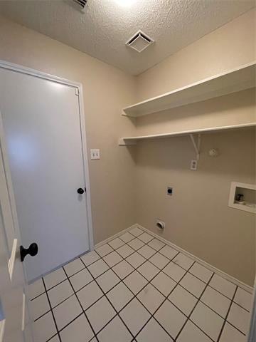 Building Photo - 2149 Willowood Dr