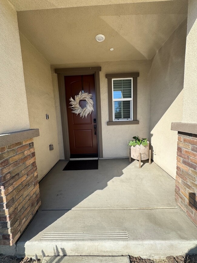 Primary Photo - 11610 Eldridge Ave