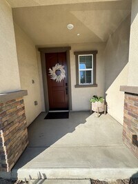 Building Photo - 11610 Eldridge Ave