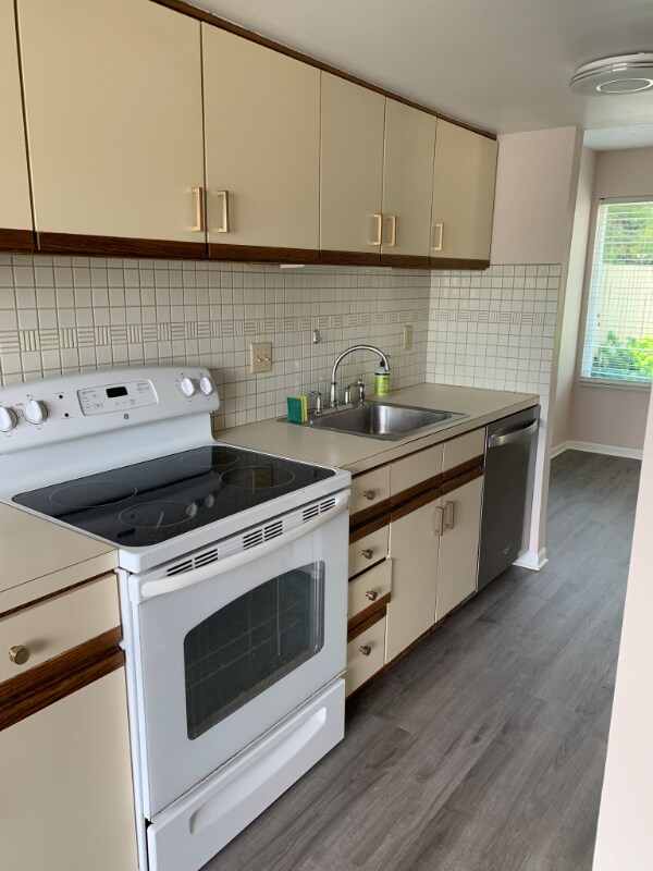 Building Photo - 2983 Chapshire Dr SE