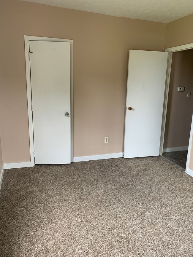 Building Photo - 0932 Swann St