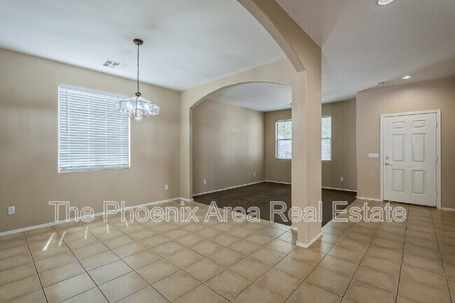 Building Photo - 43476 Caven Dr