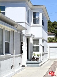 Building Photo - 926 S Holt Ave
