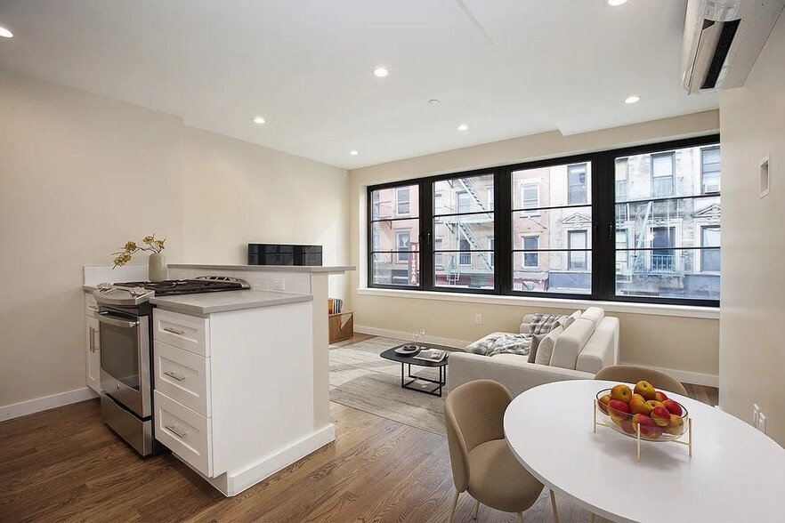 Building Photo - 152 Ludlow St