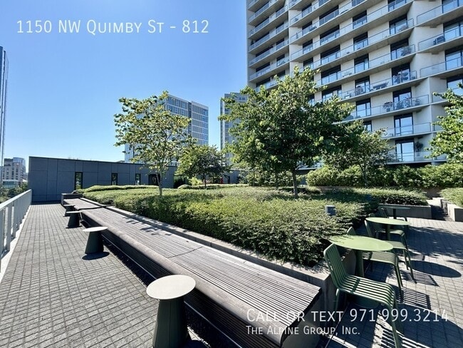 Building Photo - 1150 NW Quimby St