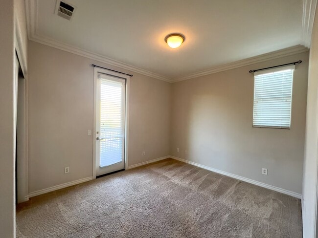 Building Photo - 16633 Sonora St