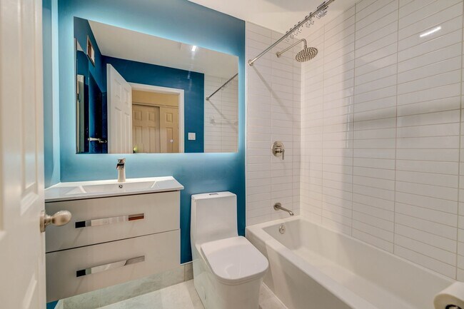 Building Photo - 3-Bedroom Home in Lindbergh School Distric...