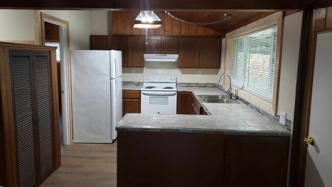 Building Photo - 74432 Wortman Rd