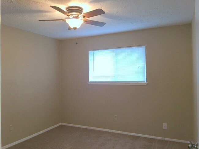 Building Photo - 17114 Marlin Spike Way