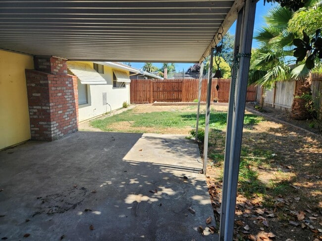Building Photo - 4184 Worthington Dr