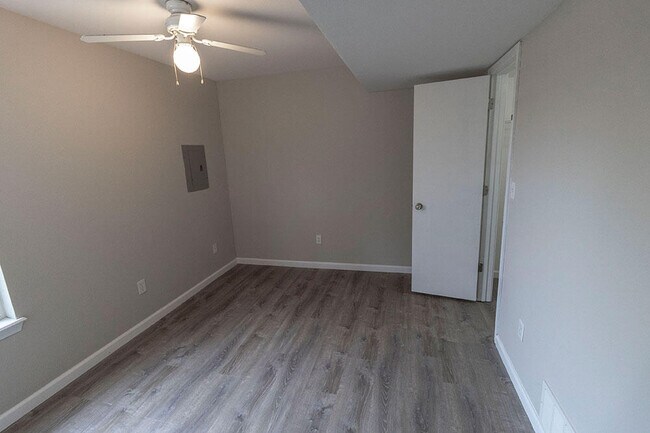 Building Photo - 5810 Canaveral Dr