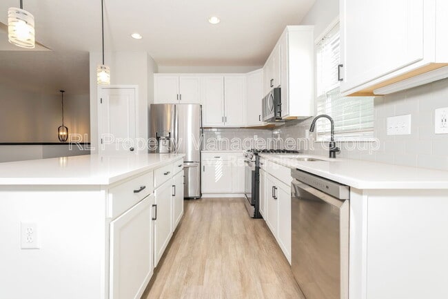 Building Photo - 6255 Callisburg Dr