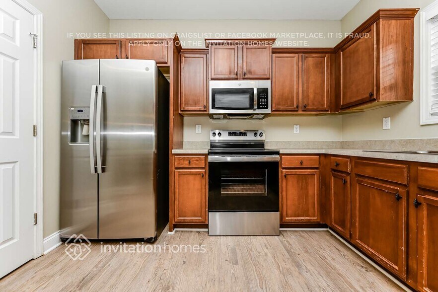 Building Photo - 113 Pristine Dr