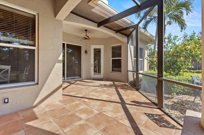 Building Photo - 5829 NW Zenith Dr