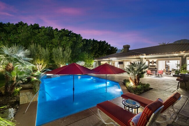Building Photo - Villa Marbella Getaway w/ Pool & Spa